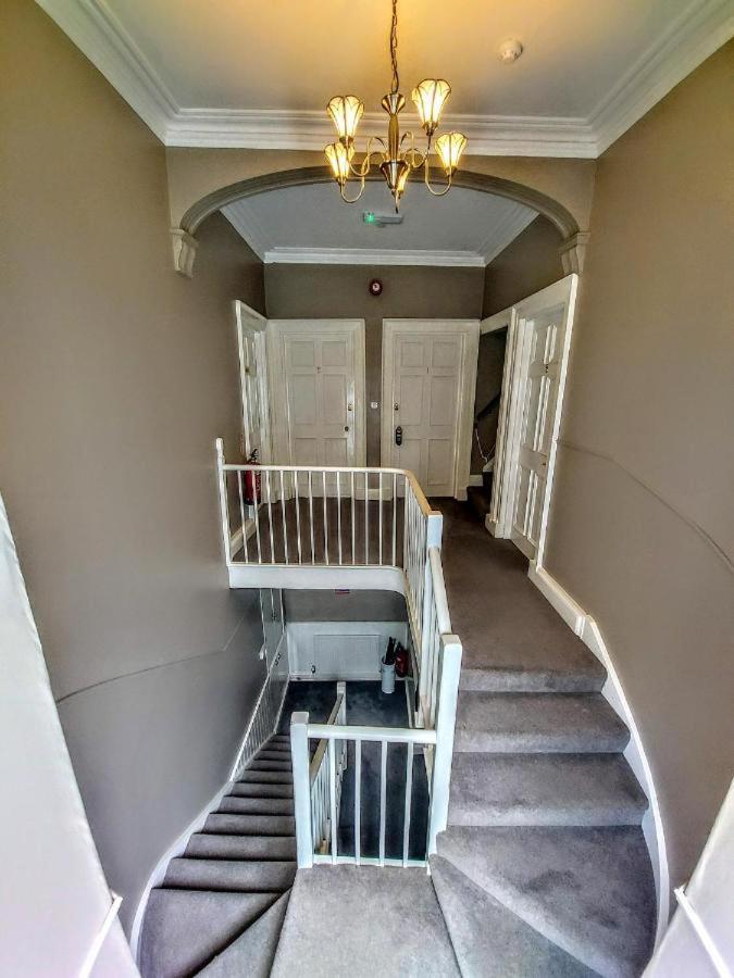 다트머스 Seale Arms B&B 외부 사진